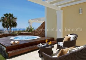 Luxus-Ferienhaus mit Jacuzzi im 5 Sterne Resort Hotel Villa Maria Suites